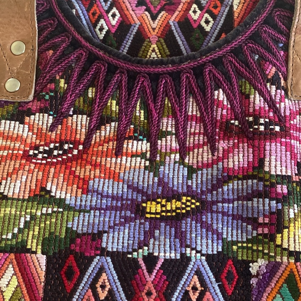 Nena & Co Rare Tote - Picture 3 of 9